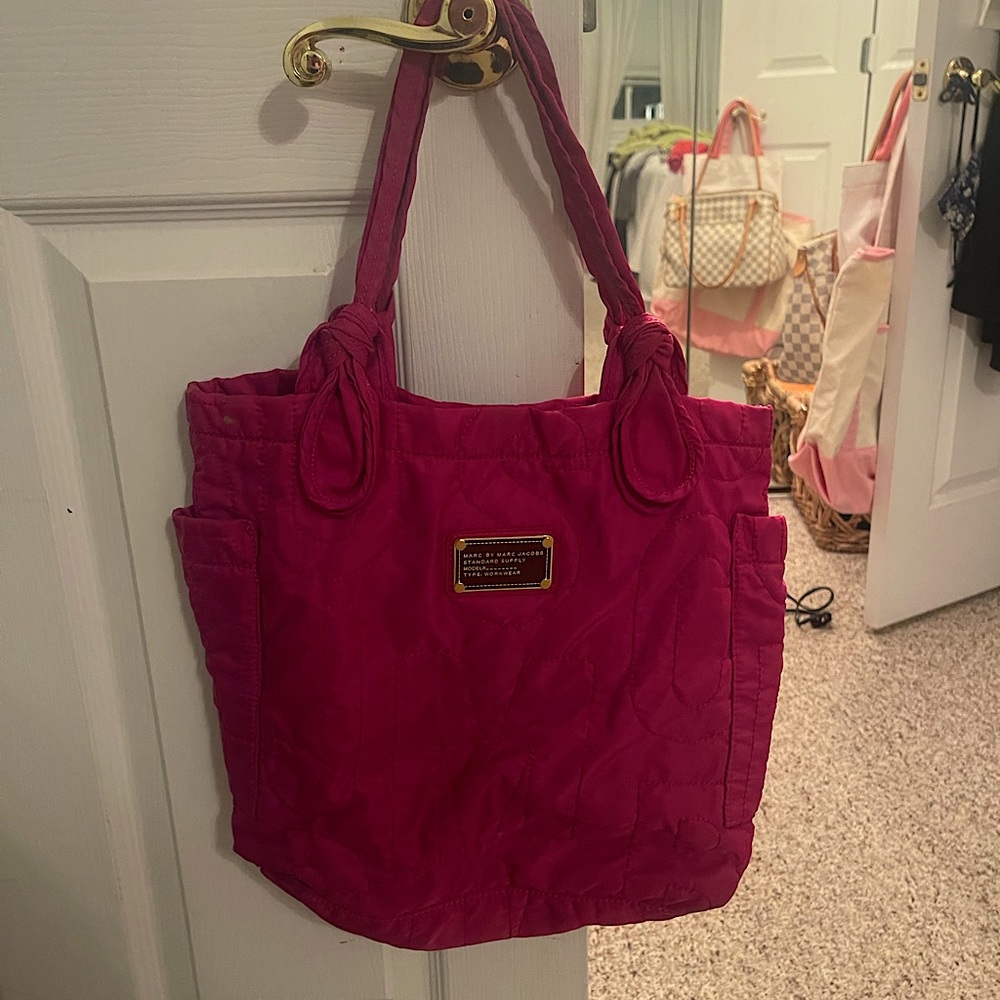 Marc Jacobs Raspberry Color tote